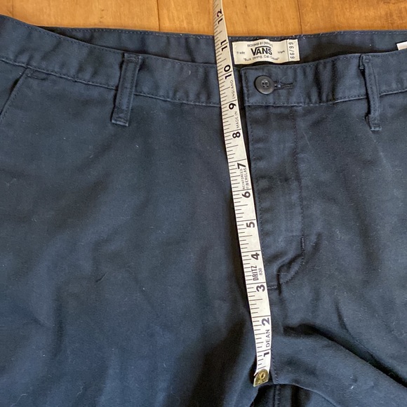 Vans black raw hem shorts | Men's size 36 - Picture 12 of 13